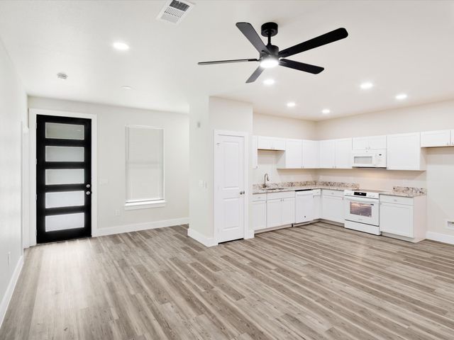 103 Bayside Circle, Malakoff, TX 75148