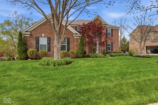 3868 Castle Rock Drive, Zionsville, IN 46077
