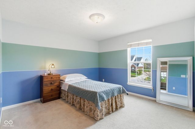 3868 Castle Rock Drive, Zionsville, IN 46077