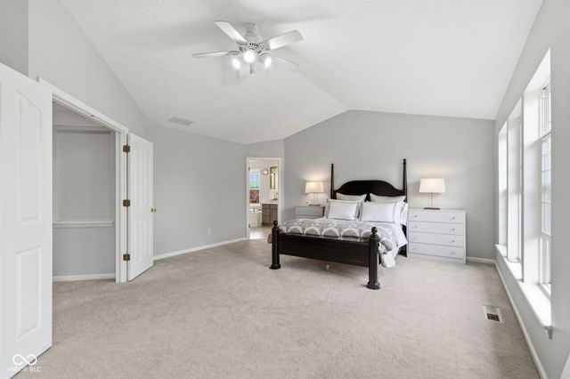 3868 Castle Rock Drive, Zionsville, IN 46077