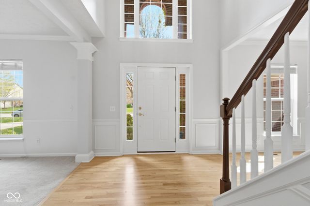 3868 Castle Rock Drive, Zionsville, IN 46077