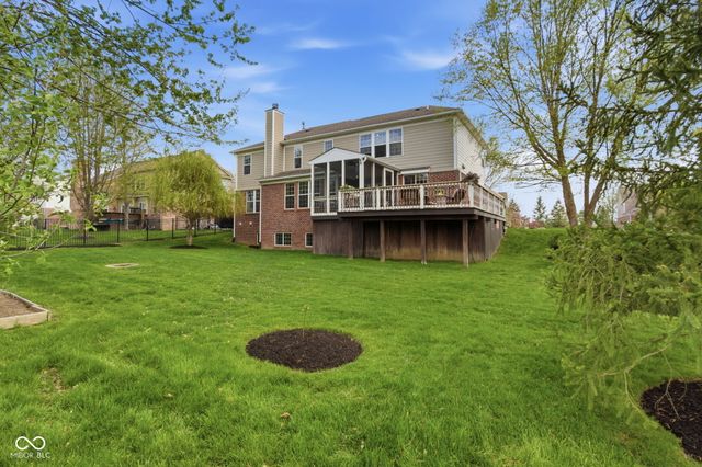 3868 Castle Rock Drive, Zionsville, IN 46077