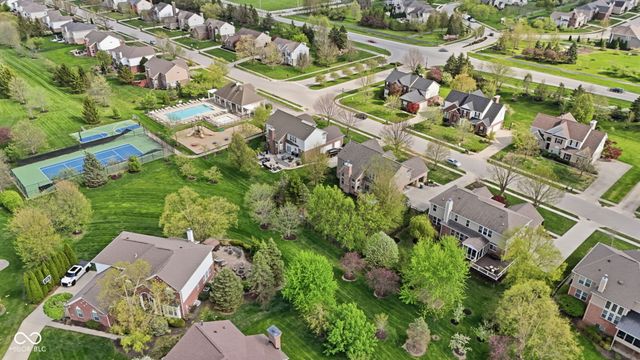 3868 Castle Rock Drive, Zionsville, IN 46077