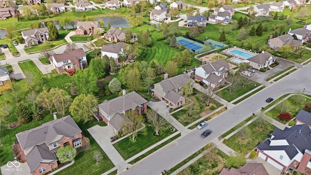 3868 Castle Rock Drive, Zionsville, IN 46077