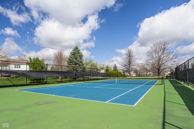 3868 Castle Rock Drive, Zionsville, IN 46077