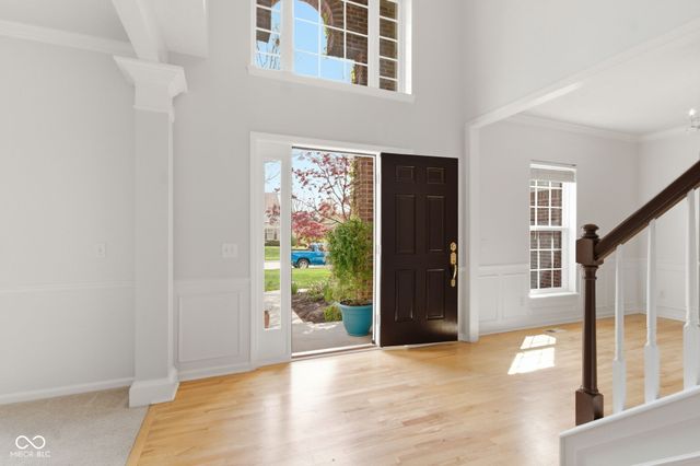 3868 Castle Rock Drive, Zionsville, IN 46077