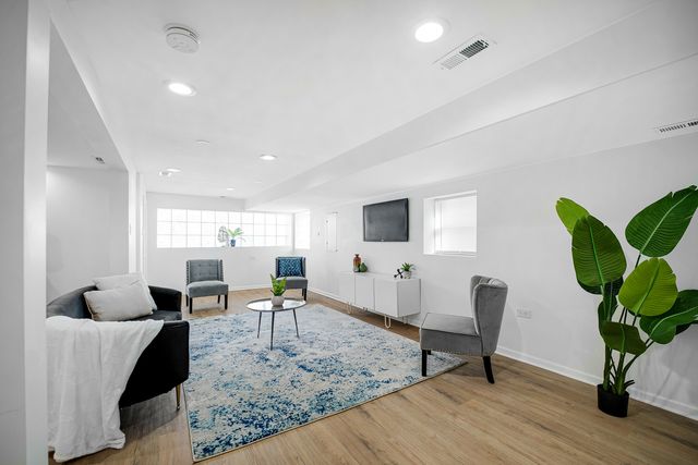 5503 W 24th Place, Cicero, IL 60804