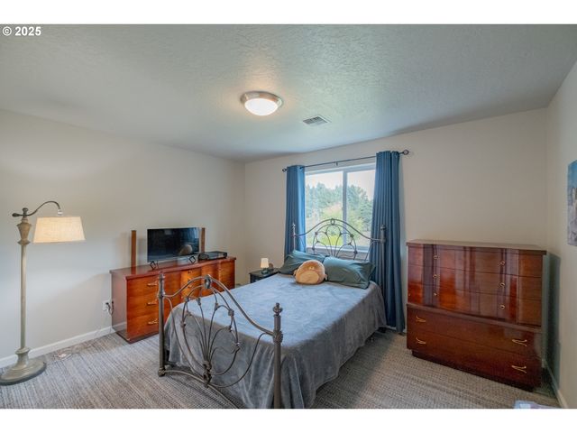 405 Nw JUNIPER Ln, Albany, OR 97321