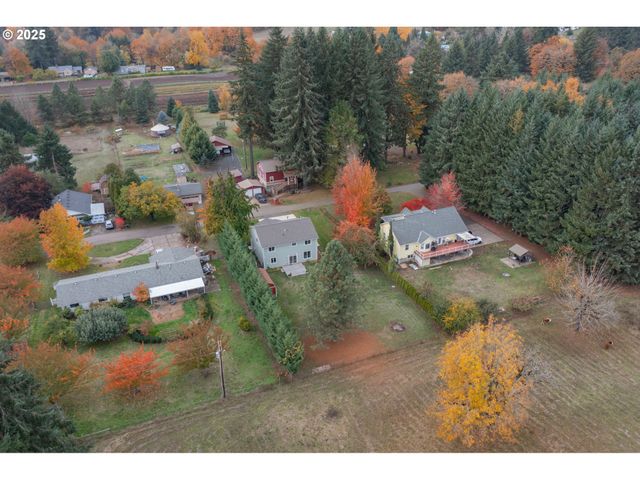 405 Nw JUNIPER Ln, Albany, OR 97321