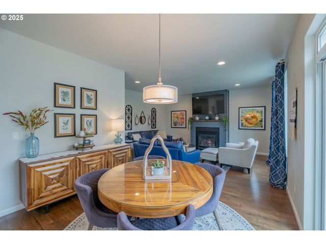 405 Nw JUNIPER Ln, Albany, OR 97321