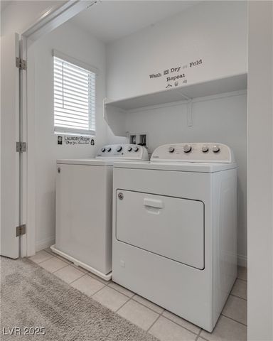 5256 Sherwood Forest Lane, Las Vegas, NV 89122