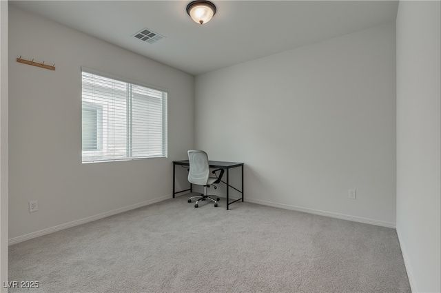 5256 Sherwood Forest Lane, Las Vegas, NV 89122