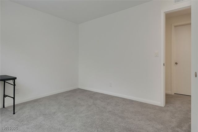 5256 Sherwood Forest Lane, Las Vegas, NV 89122