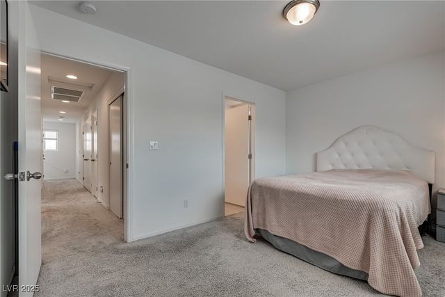 5256 Sherwood Forest Lane, Las Vegas, NV 89122