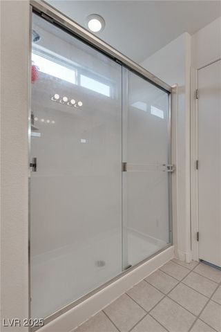 5256 Sherwood Forest Lane, Las Vegas, NV 89122