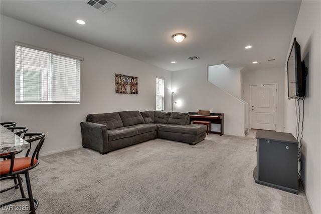 5256 Sherwood Forest Lane, Las Vegas, NV 89122