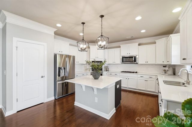 10038 Travertine Trail, Davidson, NC 28036