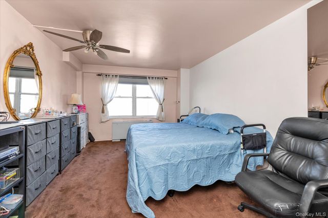 70-20 108th Street 5P, Forest Hills, NY 11375