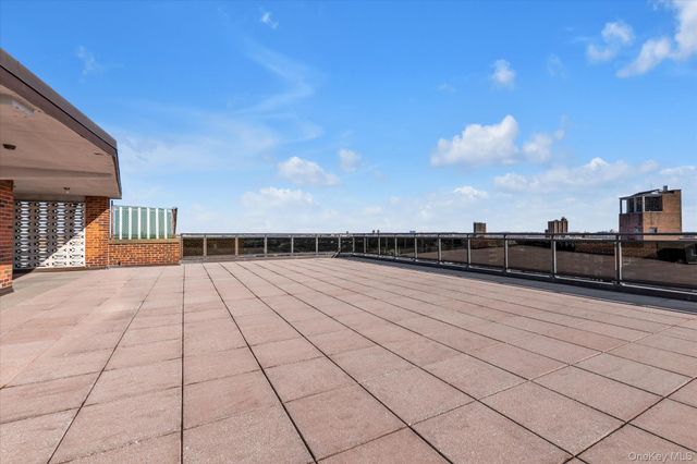 70-20 108th Street 5P, Forest Hills, NY 11375