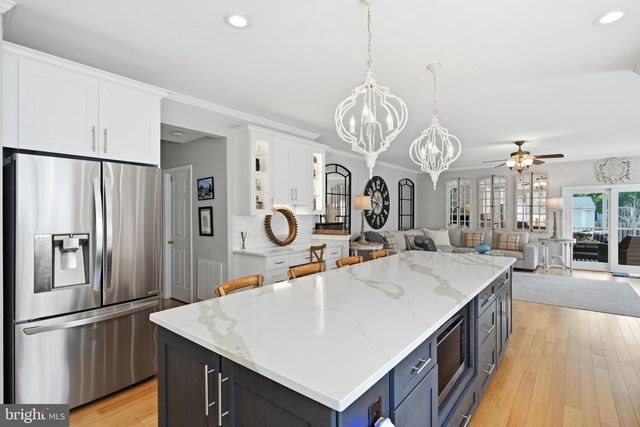 404 AUTUMN CHASE CT, Purcellville, VA 20132