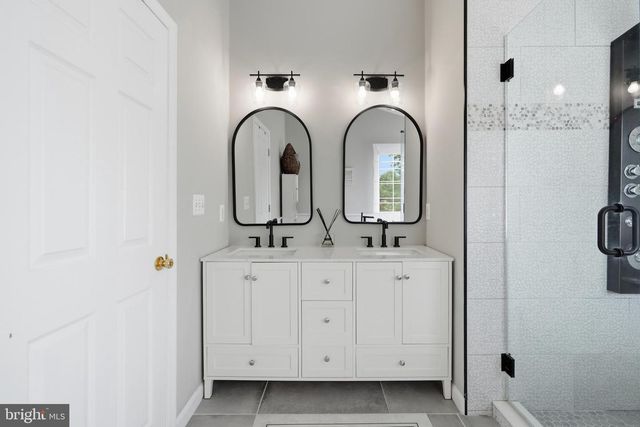 404 AUTUMN CHASE CT, Purcellville, VA 20132