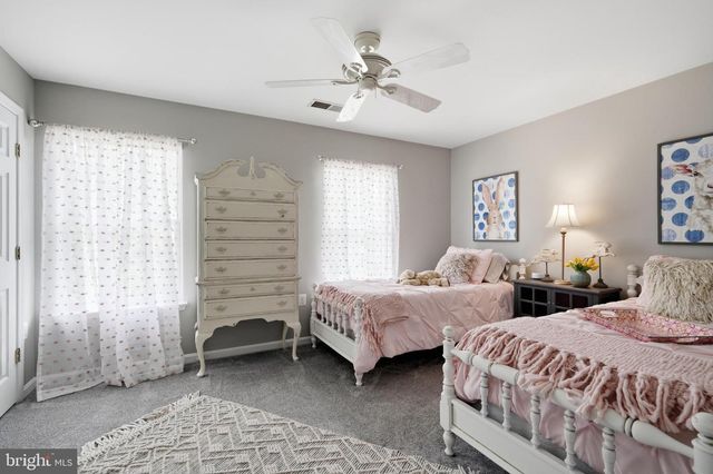404 AUTUMN CHASE CT, Purcellville, VA 20132