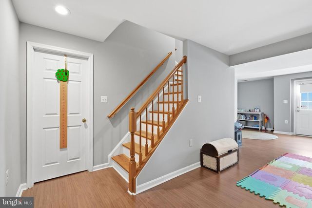 404 AUTUMN CHASE CT, Purcellville, VA 20132