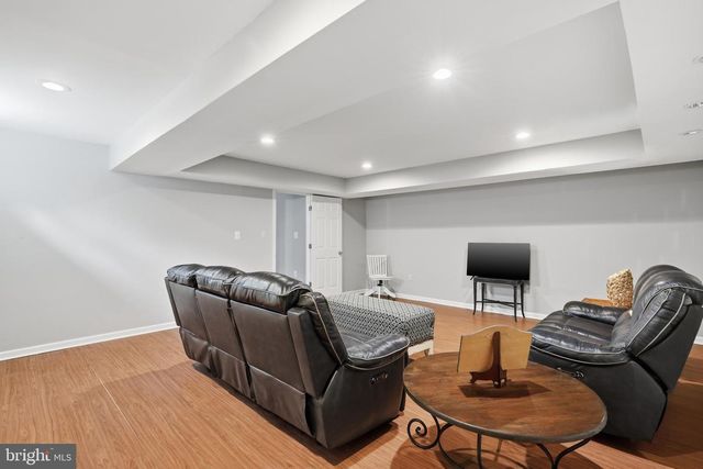 404 AUTUMN CHASE CT, Purcellville, VA 20132