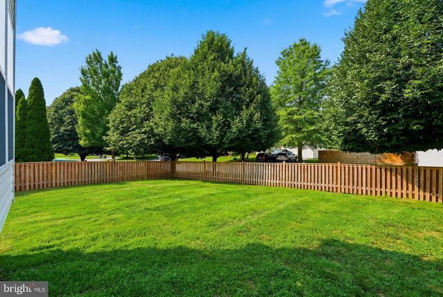 404 AUTUMN CHASE CT, Purcellville, VA 20132
