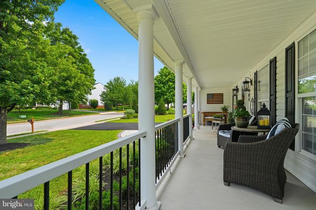 404 AUTUMN CHASE CT, Purcellville, VA 20132