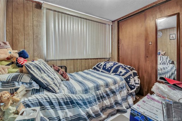 2308 31 Drive, Astoria, NY 11106