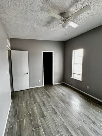 1618 DALE DOUGLAS Drive, El Paso, TX 79936