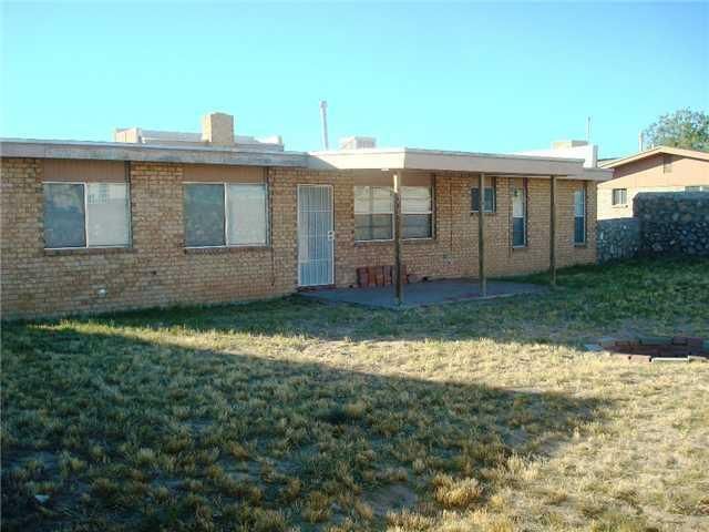 1618 DALE DOUGLAS Drive, El Paso, TX 79936