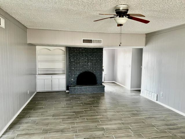 1618 DALE DOUGLAS Drive, El Paso, TX 79936