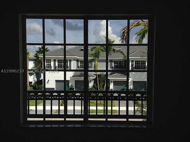 3566 NW 13th St, Lauderhill, FL 33311
