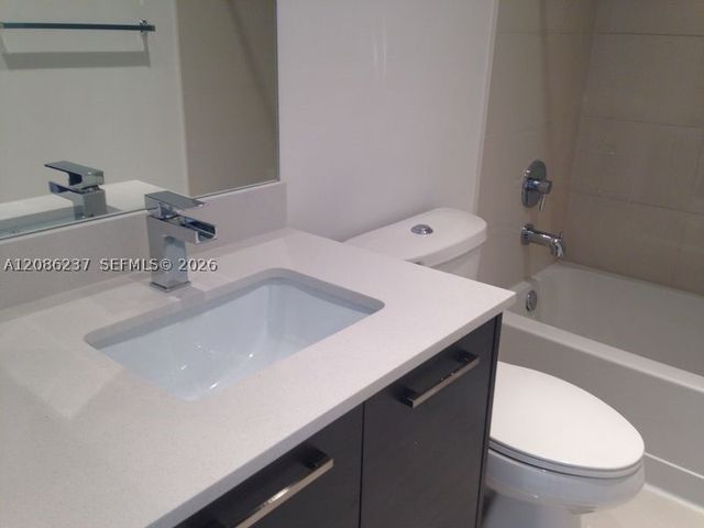 3566 NW 13th St, Lauderhill, FL 33311