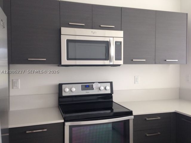 3566 NW 13th St, Lauderhill, FL 33311