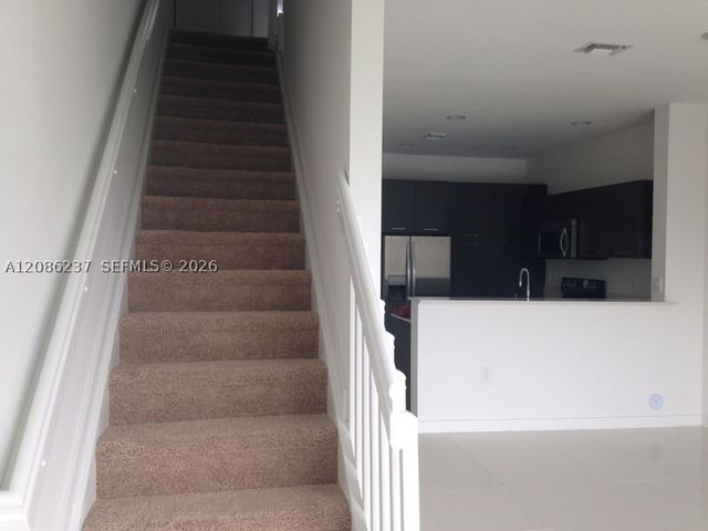 3566 NW 13th St, Lauderhill, FL 33311