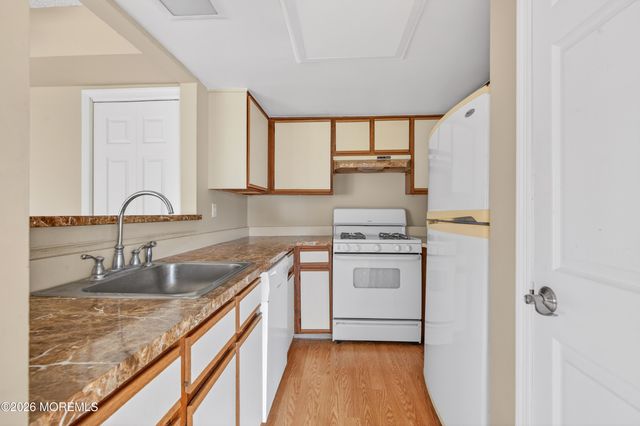 101 Brandywine Court 310, Brick, NJ 08724