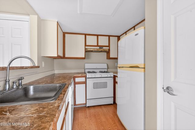 101 Brandywine Court 310, Brick, NJ 08724