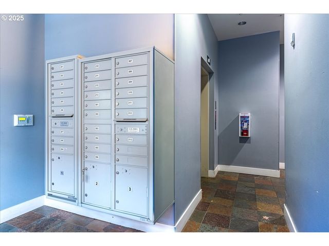 838 Se 38th Ave 209, Portland, OR 97214