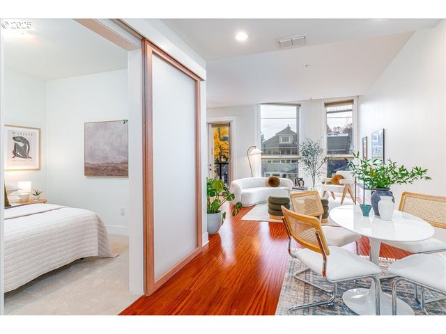 838 Se 38th Ave 209, Portland, OR 97214