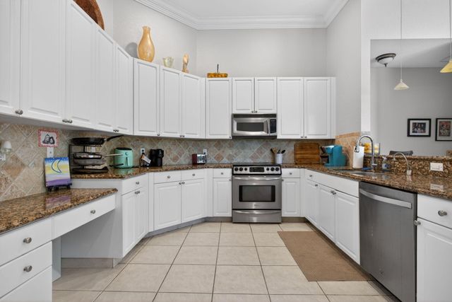 7057 NW 67th Terrace, Parkland, FL 33067