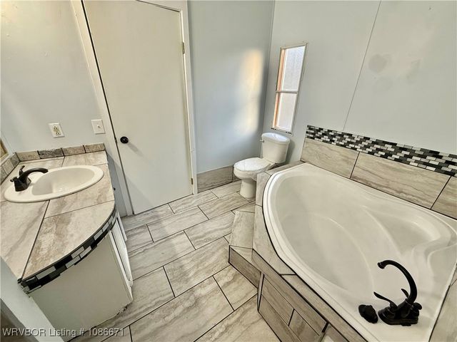 401 Warner Street, Poteau, OK 74953