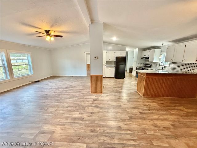 401 Warner Street, Poteau, OK 74953