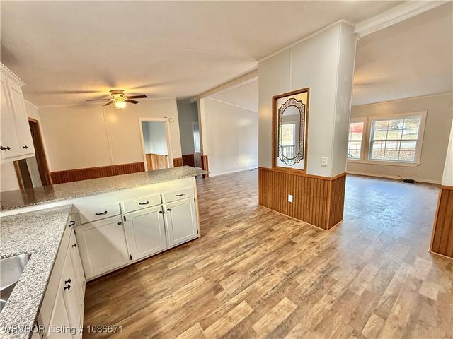 401 Warner Street, Poteau, OK 74953