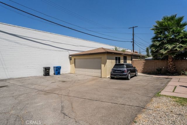 5919 Cedros, Sherman Oaks, CA 91411