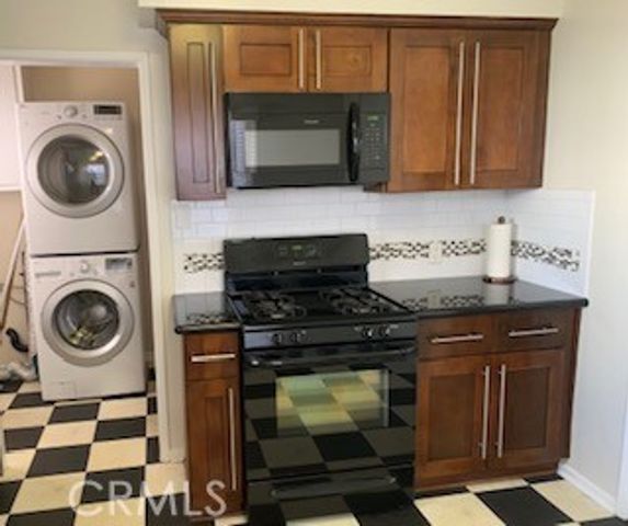 5919 Cedros, Sherman Oaks, CA 91411