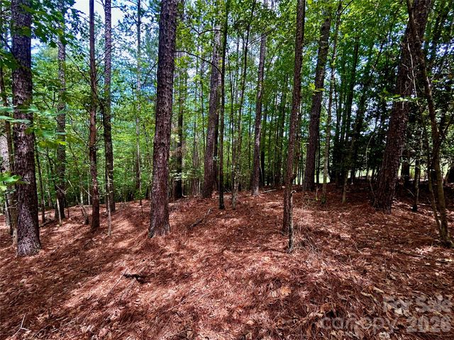 118 Edgewater Court, Granite Falls, NC 28630