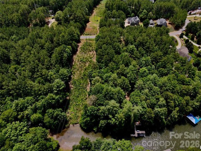 118 Edgewater Court, Granite Falls, NC 28630